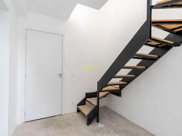 Cobertura para Venda em Curitiba/PR Água Verde 2 Quartos