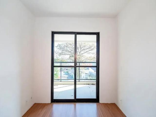 Cobertura para Venda em Curitiba/PR Água Verde 2 Quartos