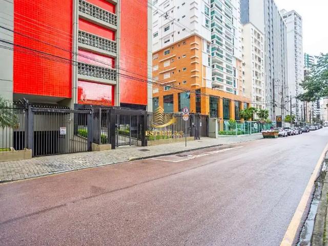 Cobertura para Venda em Curitiba/PR Batel 4 Quartos