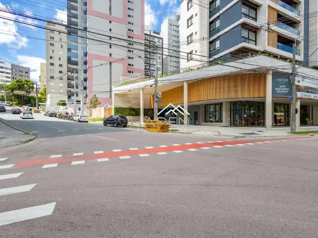 Cobertura para Venda em Curitiba/PR Bigorrilho 3 Quartos