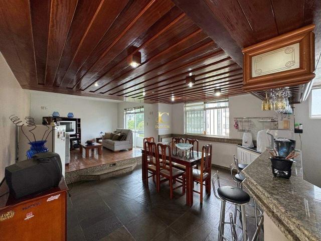Cobertura para Venda em Divinópolis/MG Centro 4 Quartos
