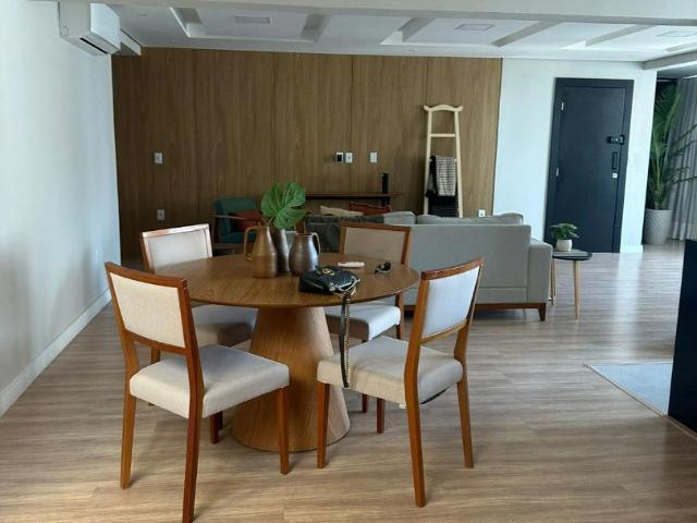 Cobertura para Venda em Fortaleza/CE Meireles 5 Quartos