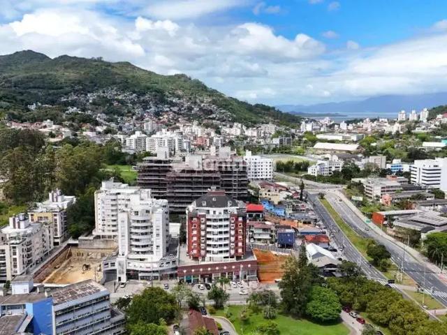 Cobertura para Venda em Florianópolis/SC Córrego Grande 3 Quartos