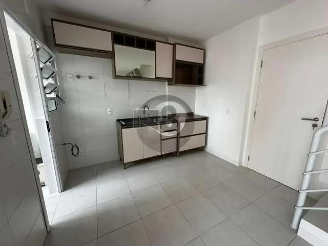 Cobertura para Venda em Florianópolis/SC Córrego Grande 2 Quartos