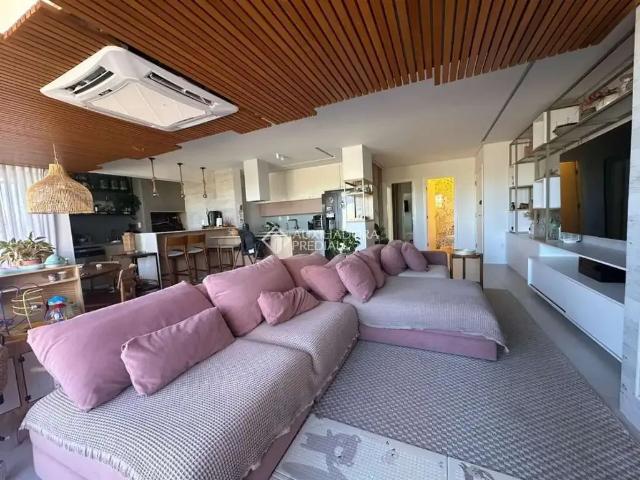Cobertura para Venda em Florianópolis/SC Campeche 3 Quartos