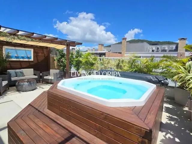 Cobertura para Venda em Florianópolis/SC Campeche 3 Quartos