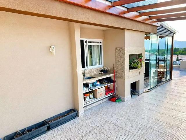 Cobertura para Venda em Florianópolis/SC Carianos 3 Quartos