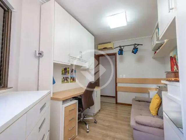 Cobertura para Venda em Florianópolis/SC Centro 3 Quartos
