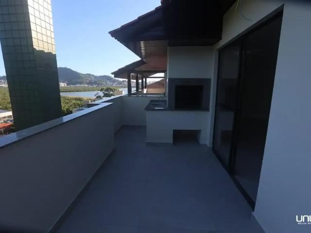 Cobertura para Venda em Florianópolis/SC João Paulo 2 Quartos