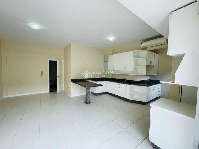 Cobertura para Venda em Florianópolis/SC Jurerê 3 Quartos