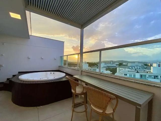 Cobertura para Venda em Florianópolis/SC Jurerê 3 Quartos