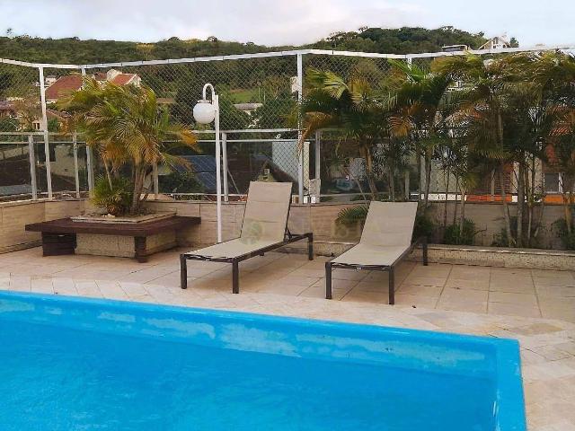 Cobertura para Venda em Florianópolis/SC Pantanal 4 Quartos