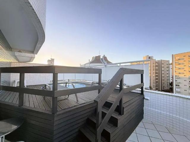 Cobertura para Venda em Florianópolis/SC Parque São Jorge 4 Quartos