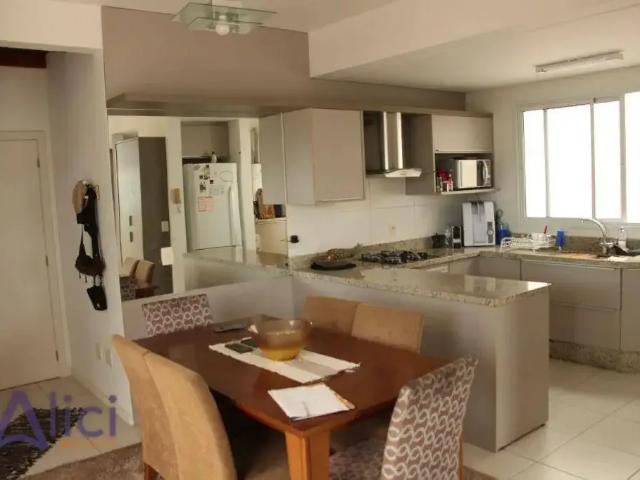 Cobertura para Venda em Florianópolis/SC Rio Tavares 3 Quartos