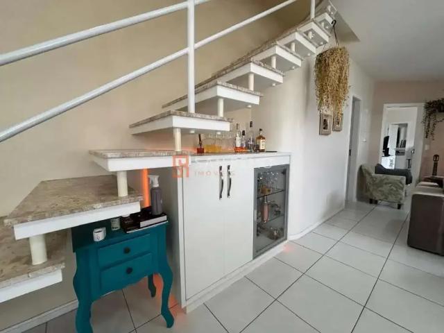 Cobertura para Venda em Florianópolis/SC Trindade 3 Quartos