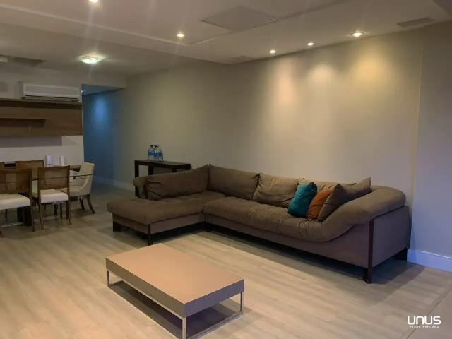 Cobertura para Venda em Florianópolis/SC Trindade 4 Quartos