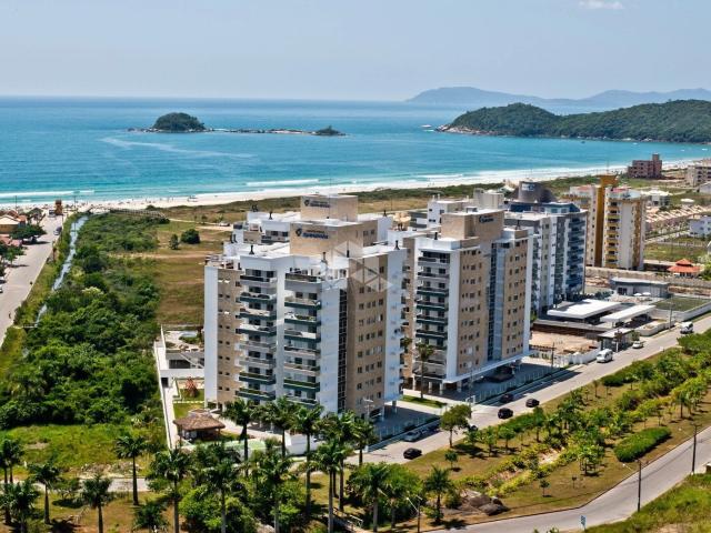 Cobertura para Venda em Governador Celso Ramos/SC Palmas 3 Quartos