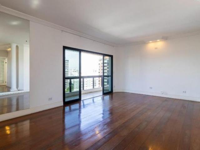 Cobertura para venda em Indianópolis com 4 quartos, sendo 2 suítes, 305m²