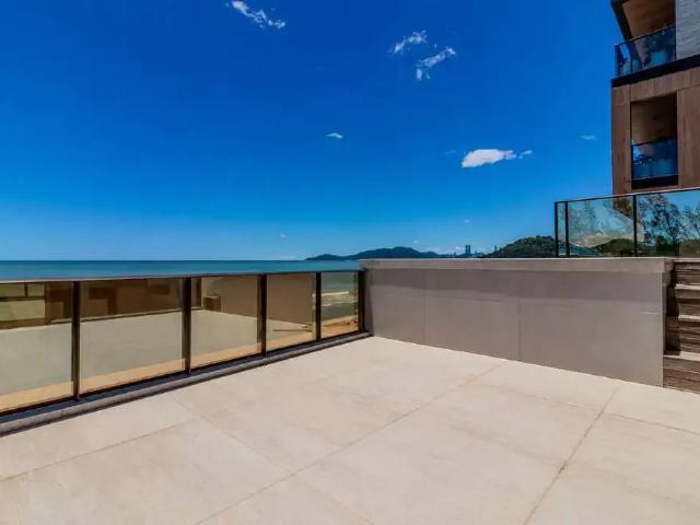 Cobertura para Venda em Itajaí/SC Praia Brava 4 Quartos