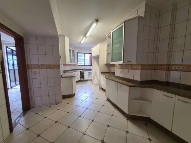 Cobertura para Venda em Joinville/SC Centro 4 Quartos