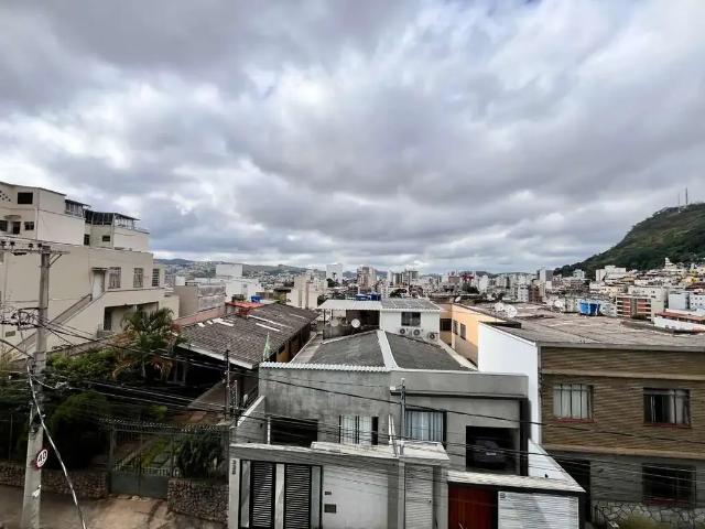 Cobertura para Venda em Juiz de Fora/MG Santa Catarina 3 Quartos