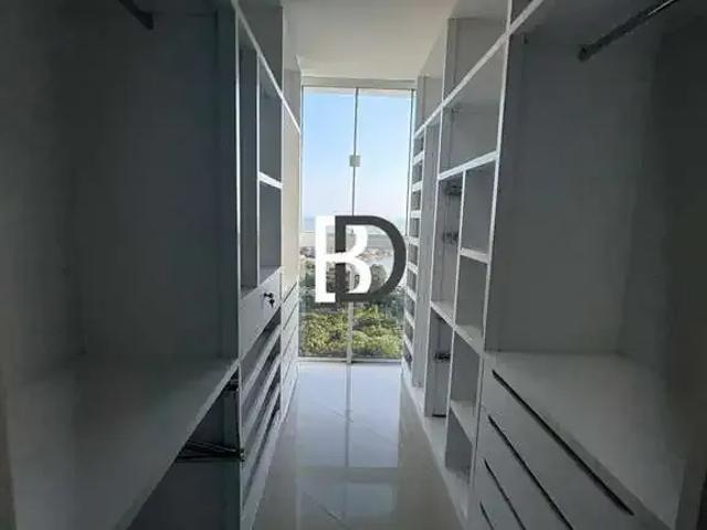 Cobertura para Venda em Macaé/RJ Novo Cavaleiro 3 Quartos