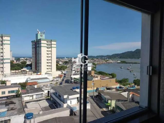 Cobertura para Venda em Navegantes/SC Centro 3 Quartos