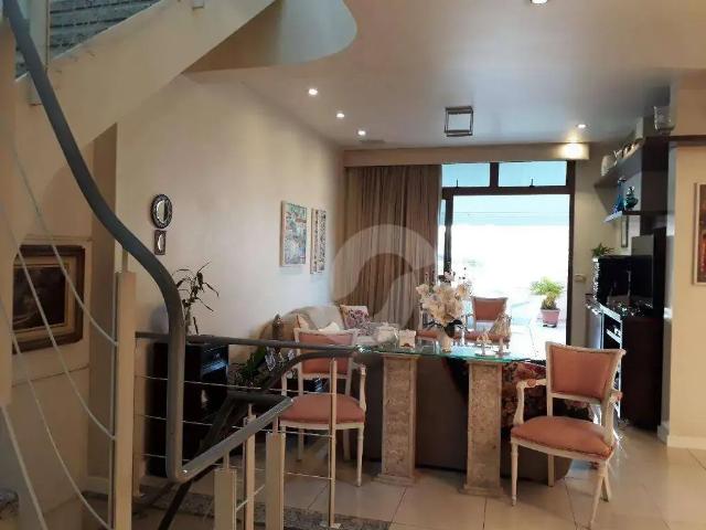 Cobertura para Venda em Niterói/RJ Icaraí 5 Quartos
