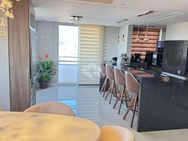Cobertura para Venda em Palhoça/SC Centro 3 Quartos