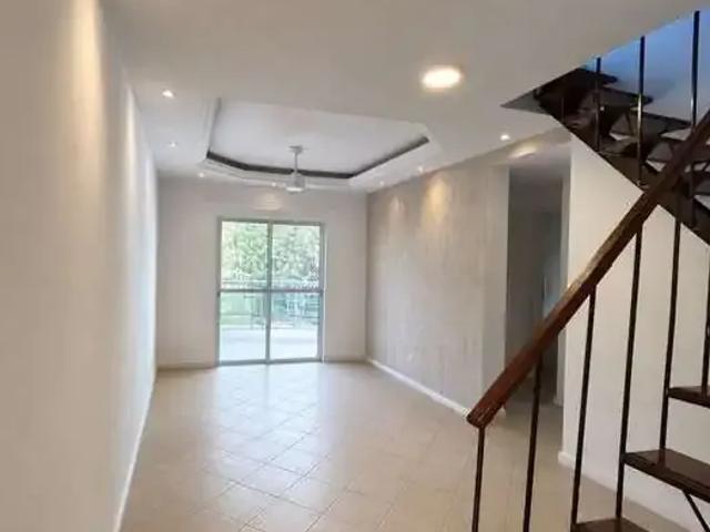 Cobertura para Venda em Petrópolis/RJ Nogueira 4 Quartos