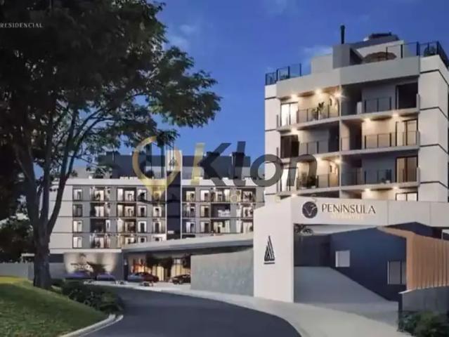 Cobertura para Venda em Petrópolis/RJ Samambaia 3 Quartos