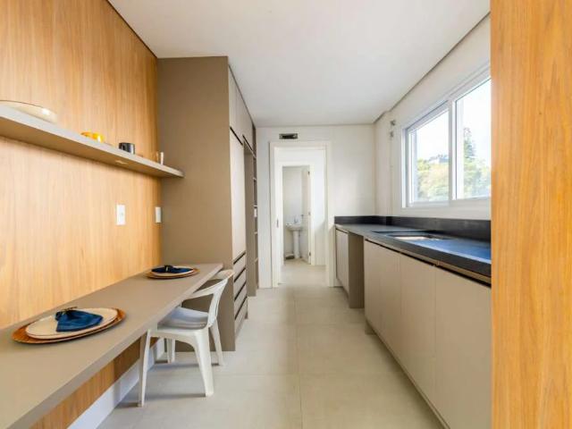Cobertura para Venda em Porto Alegre/RS Vila Assunção 3 Quartos