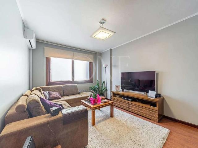 Cobertura para Venda em Porto Alegre/RS Auxiliadora 2 Quartos
