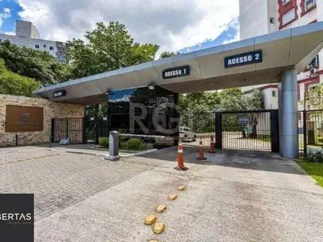 Cobertura para Venda em Porto Alegre/RS Cavalhada 3 Quartos