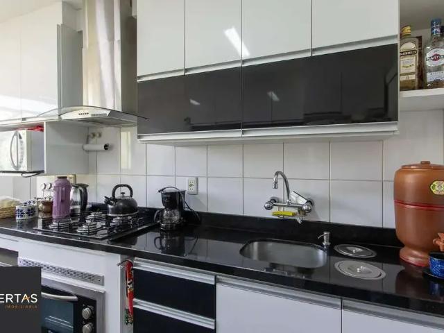 Cobertura para Venda em Porto Alegre/RS Cristal 2 Quartos