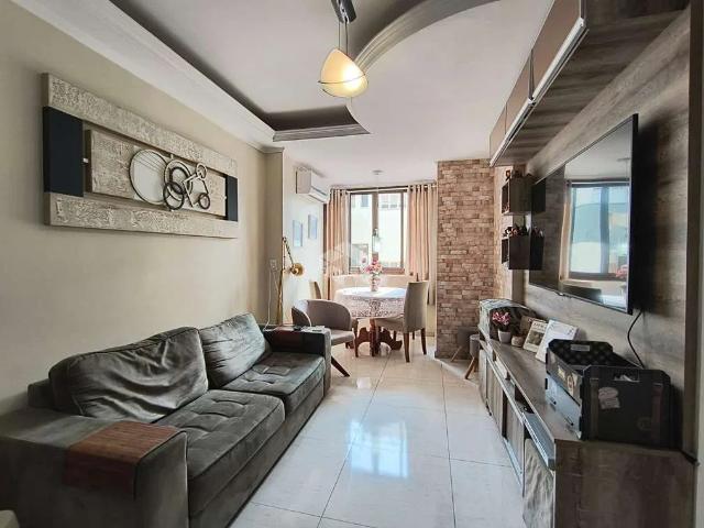 Cobertura para Venda em Porto Alegre/RS Cristal 3 Quartos