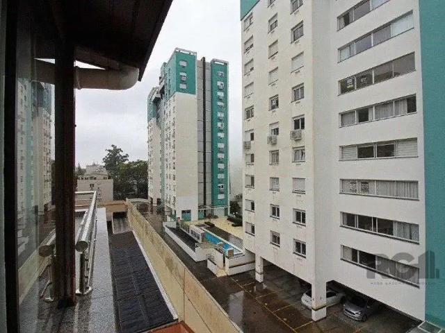 Cobertura para Venda em Porto Alegre/RS Passo da Areia 4 Quartos