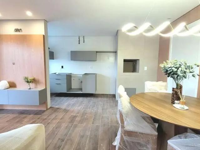 Cobertura para Venda em Porto Alegre/RS Passo da Areia 2 Quartos