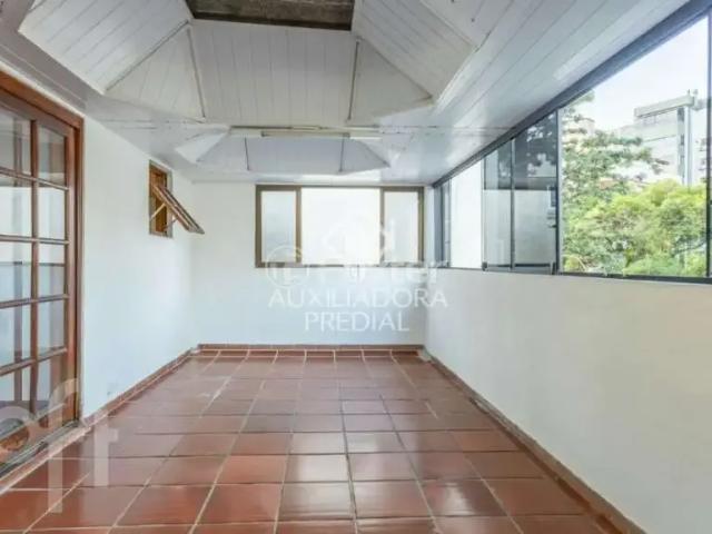 Cobertura para Venda em Porto Alegre/RS Petrópolis 2 Quartos