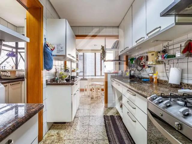 Cobertura para Venda em Porto Alegre/RS Rio Branco 4 Quartos
