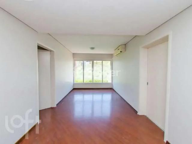 Cobertura para Venda em Porto Alegre/RS São João 2 Quartos