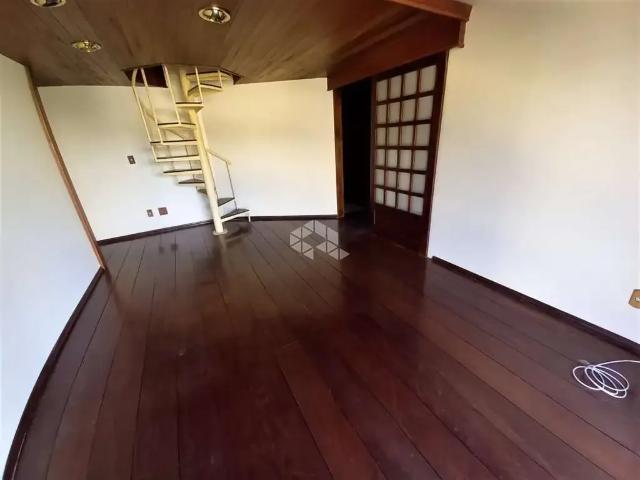 Cobertura para Venda em Porto Alegre/RS São João 2 Quartos