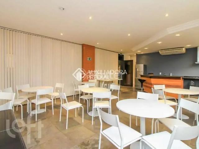 Cobertura para Venda em Porto Alegre/RS Santana 3 Quartos