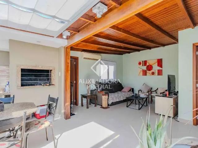 Cobertura para Venda em Porto Alegre/RS Santo Antônio 2 Quartos