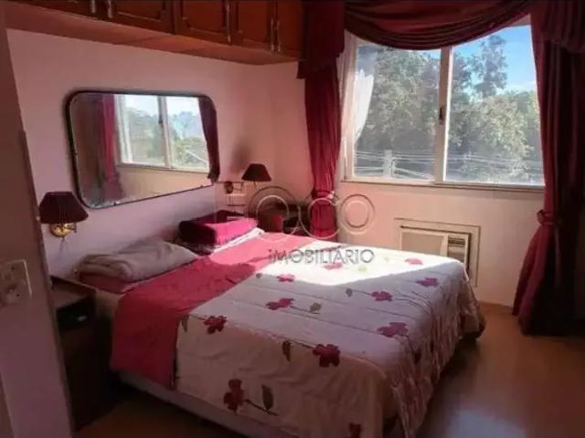 Cobertura para Venda em Porto Alegre/RS Santo Antônio 3 Quartos