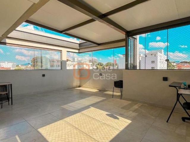 Cobertura para venda em Planalto de 150.00m² com 3 Quartos, 1 Suite e 3 Garagens