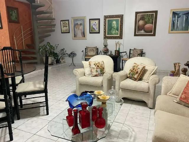 Cobertura para Venda em Praia Grande/SP Tupi 3 Quartos