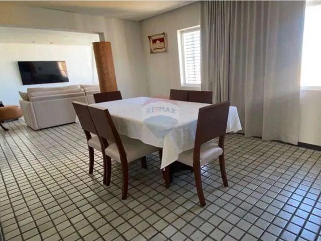 Cobertura para Venda em Recife/PE Casa Forte 5 Quartos