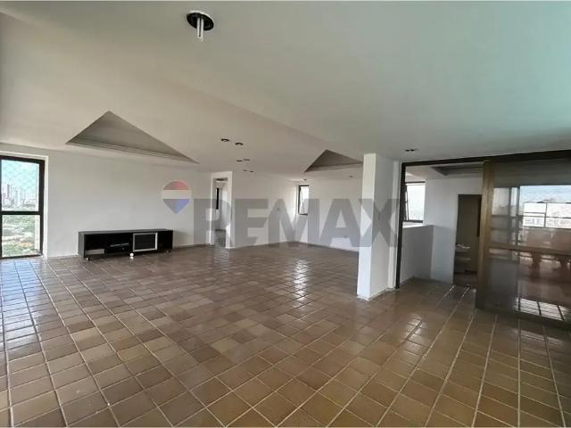 Cobertura para Venda em Recife/PE Casa Forte 6 Quartos