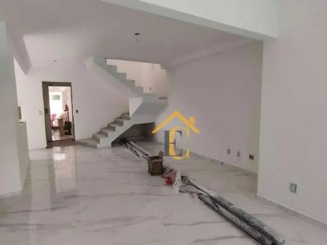 Cobertura para Venda em Rio das Ostras/RJ Bosque da Praia 2 Quartos
